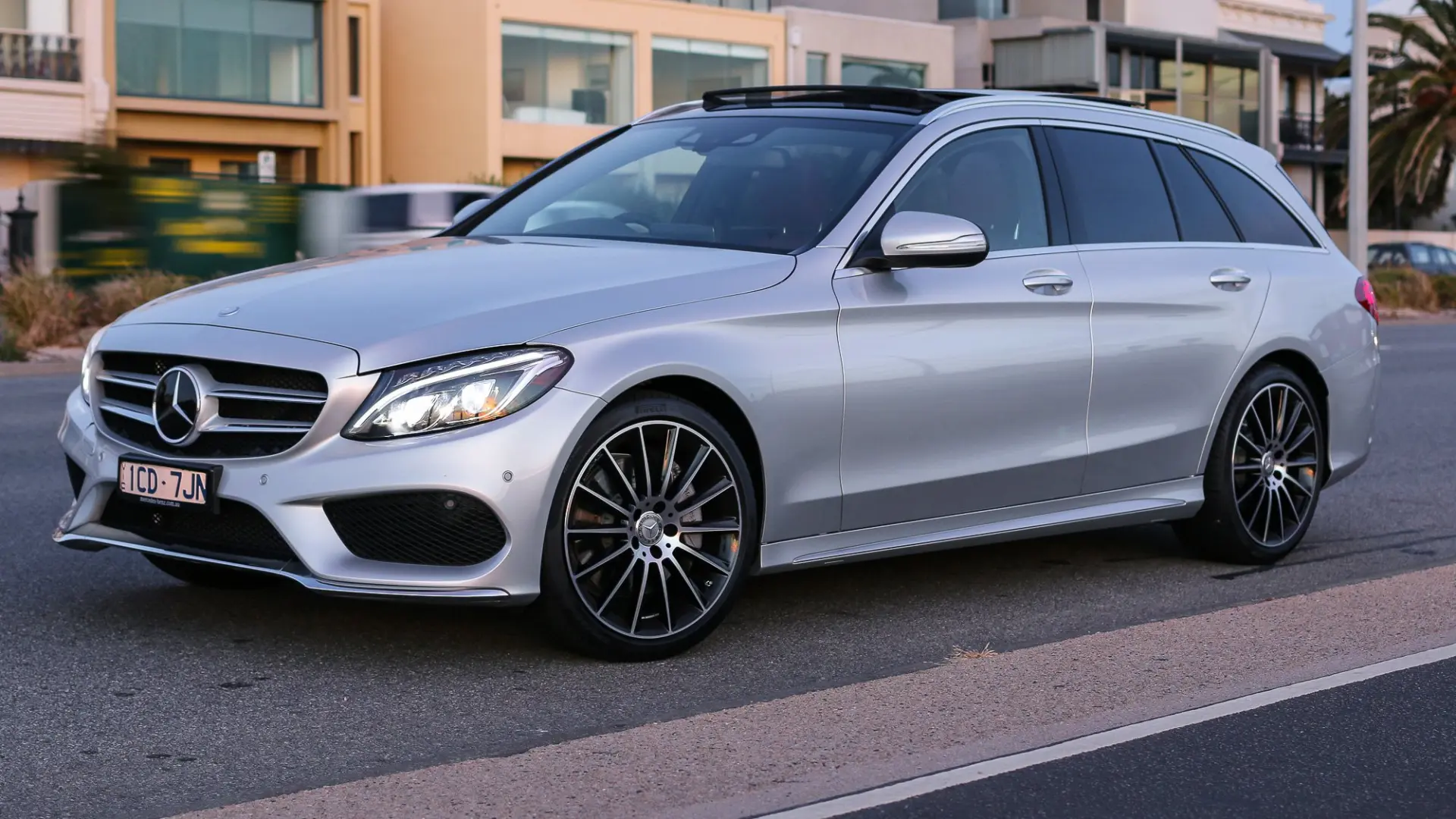 Mercedes-Benz  C Estate 200 T BlueTEC Exclusive 7G-Tronic 1