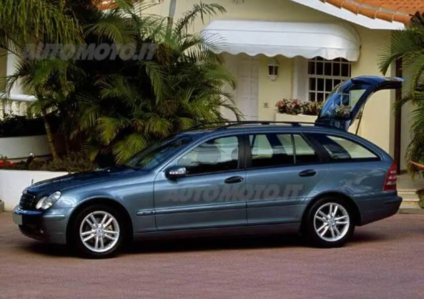 Mercedes-Benz  C Estate 200 T Kompressor Classic 5