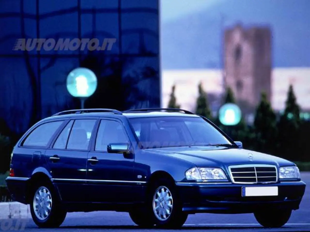 Mercedes-Benz  C Estate 230 T Elegance 7
