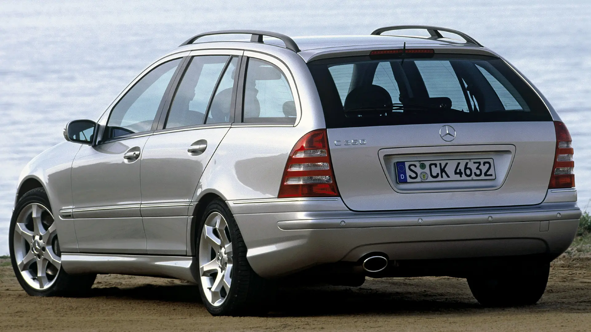Mercedes-Benz  C Estate 320 T Elegance 2