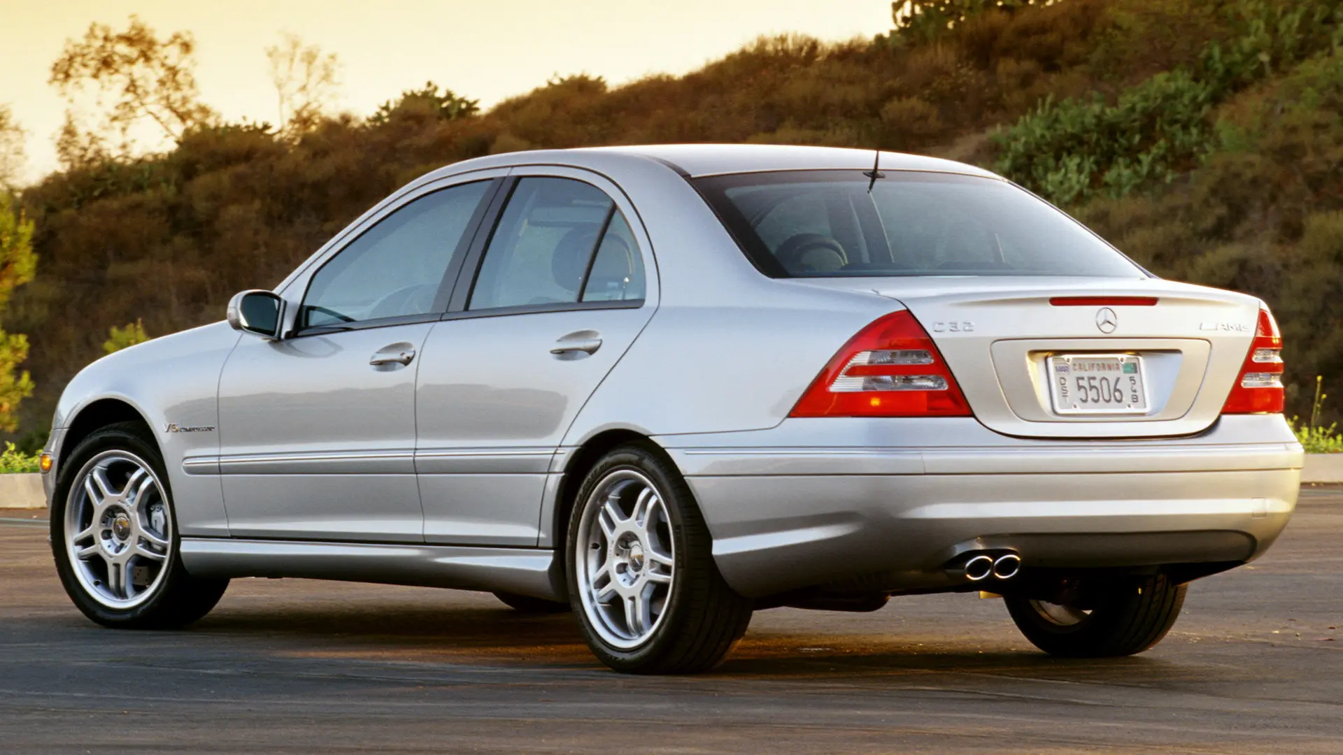 Mercedes-Benz  C 32 AMG 5