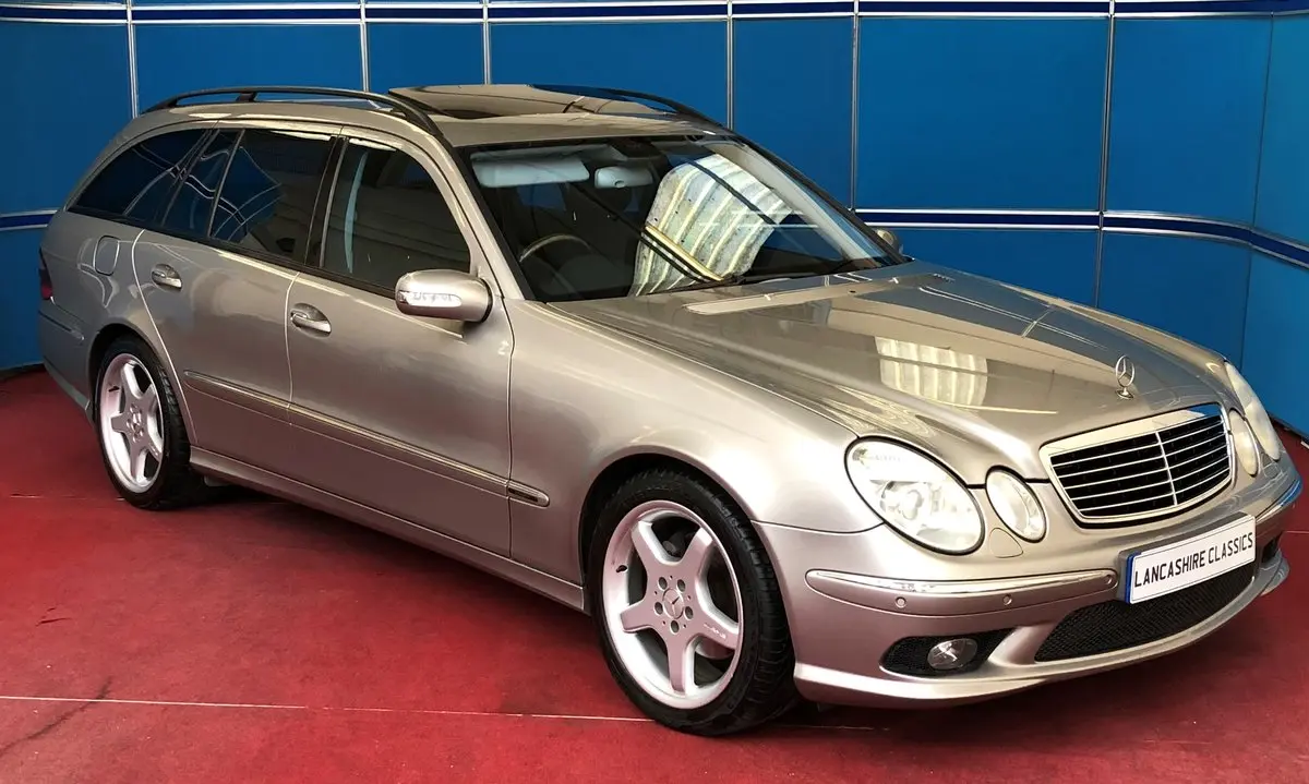 Mercedes-Benz  E 320 CDI Avantgarde 1
