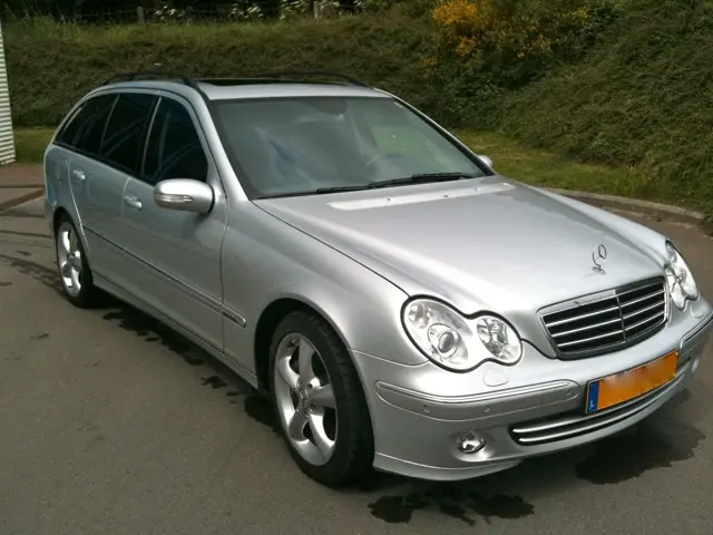 Mercedes-Benz  C Estate 320 T CDI Avantgarde 6