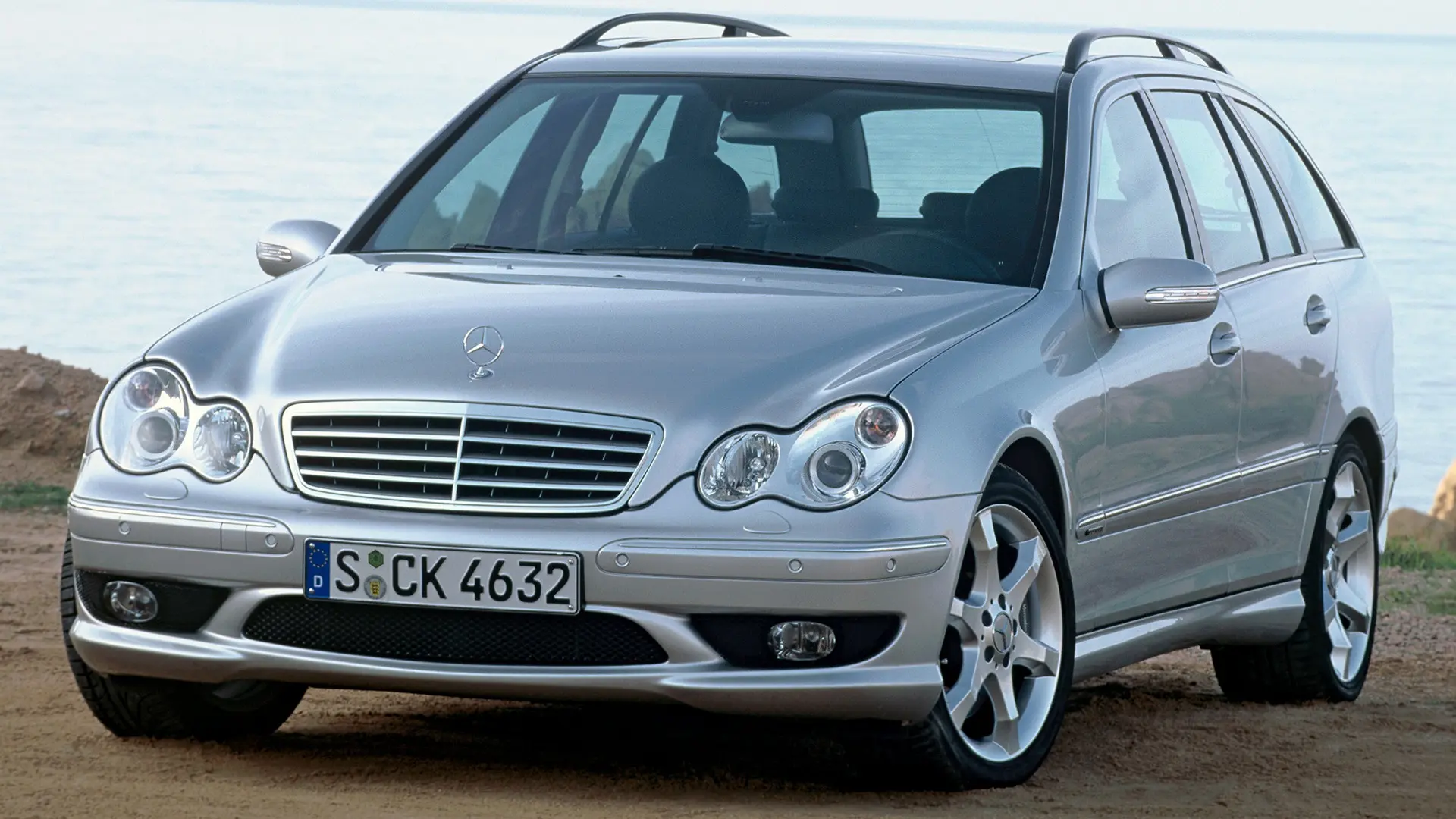Mercedes-Benz  C Estate 320 T Elegance 4