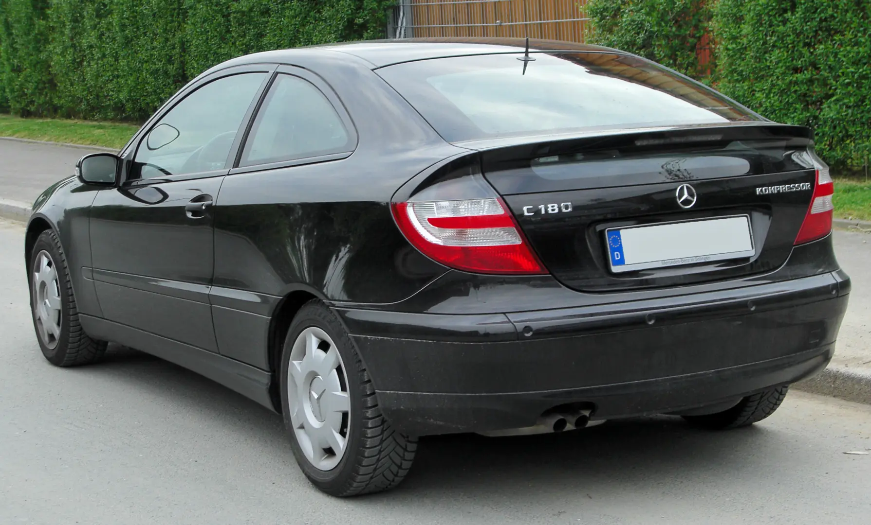 Mercedes-Benz  C 180 Kompressor Sport 1