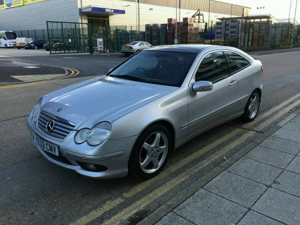 Mercedes-Benz  C Sport Coupe 200 CDI 6