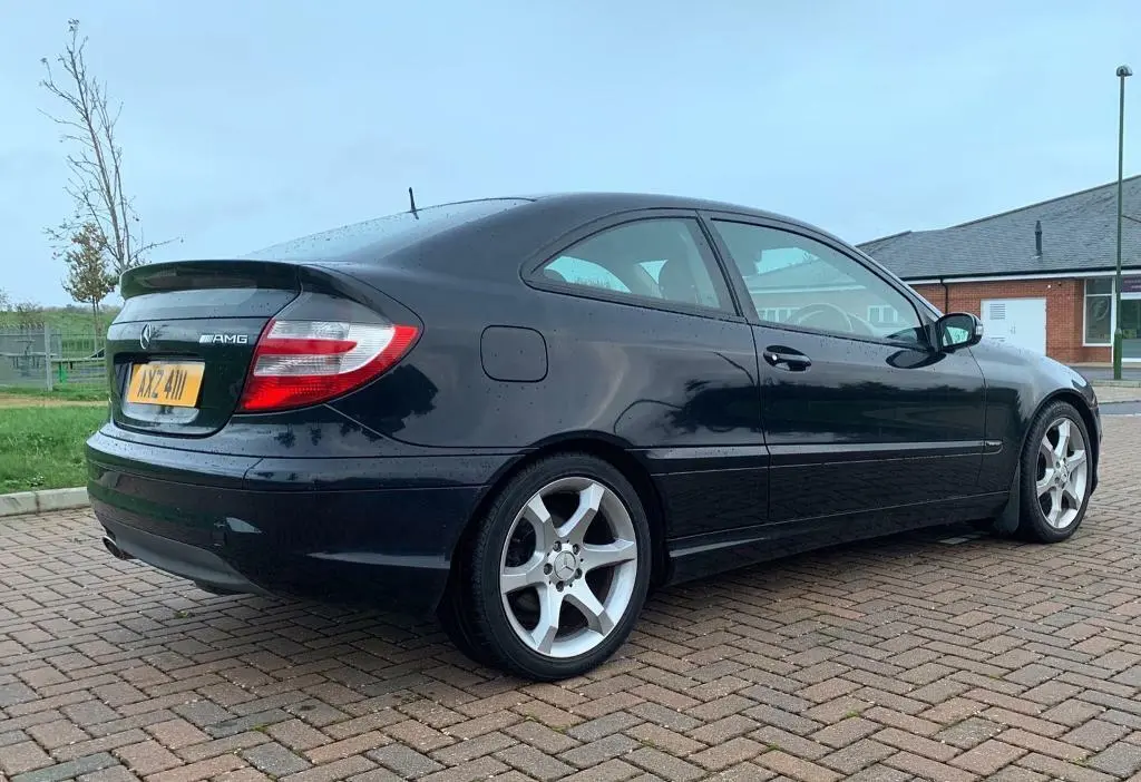 Mercedes-Benz  C Sport Coupe 350 7