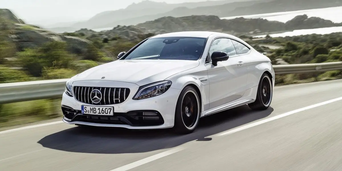 Mercedes-Benz  C63 AMG S 2