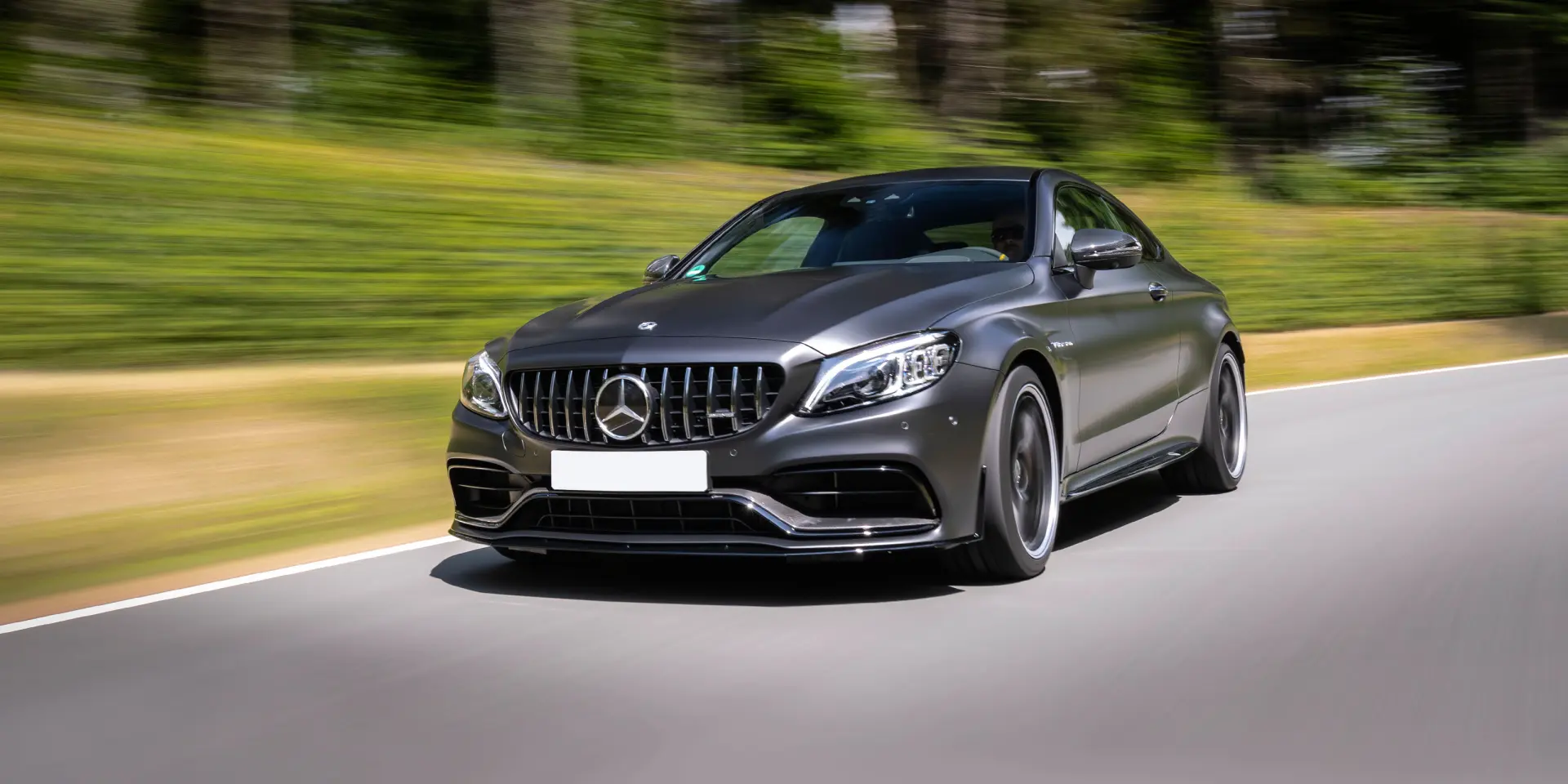 Mercedes-Benz  C63 AMG S 5