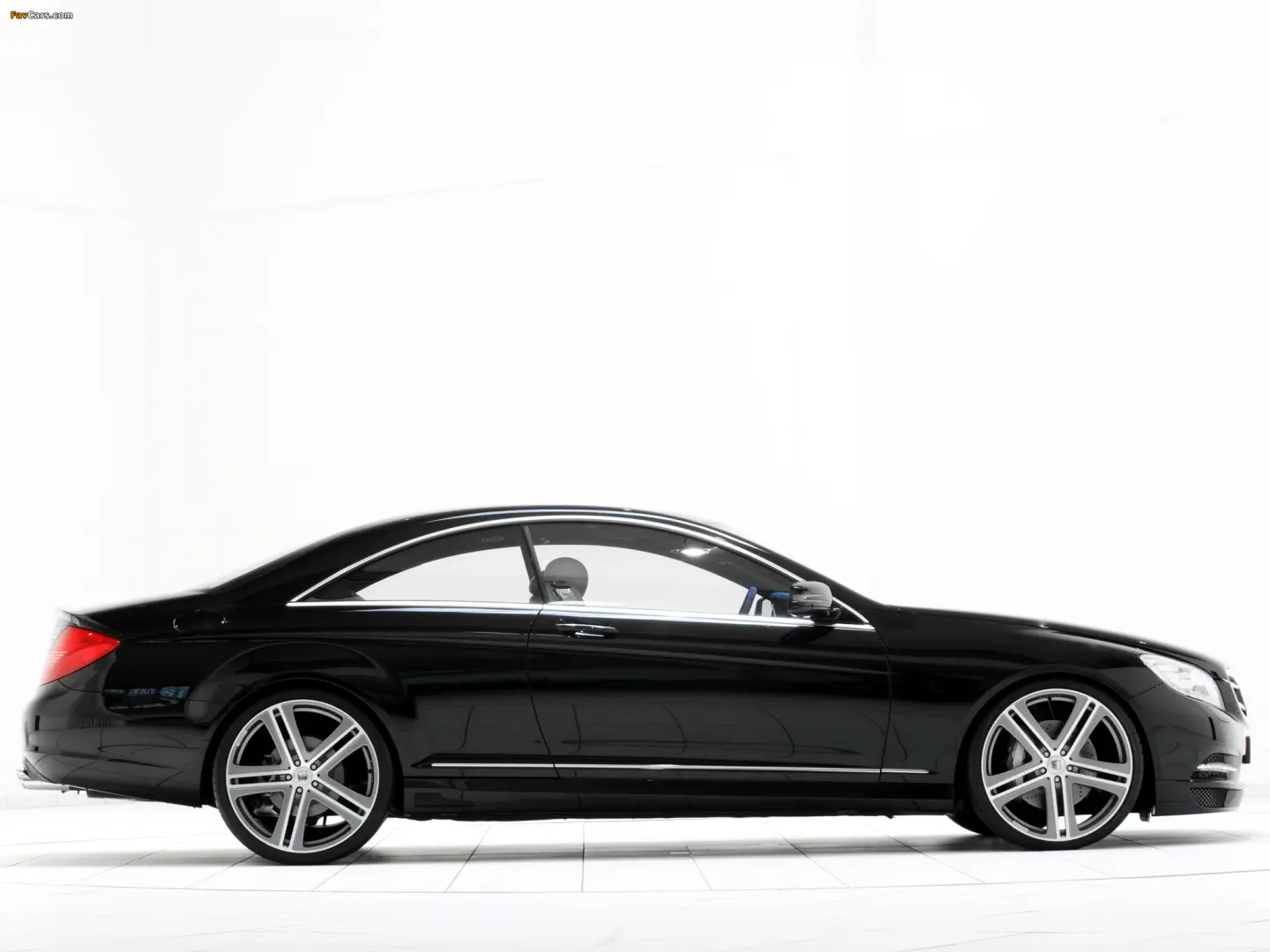 Mercedes-Benz CL CL 500 BlueEFFICIENCY 4Matic 5