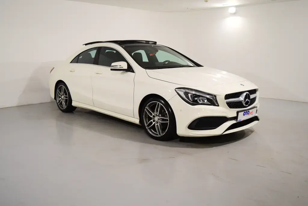 Mercedes-Benz CLA CLA 180 d AMG 7G-DCT 6
