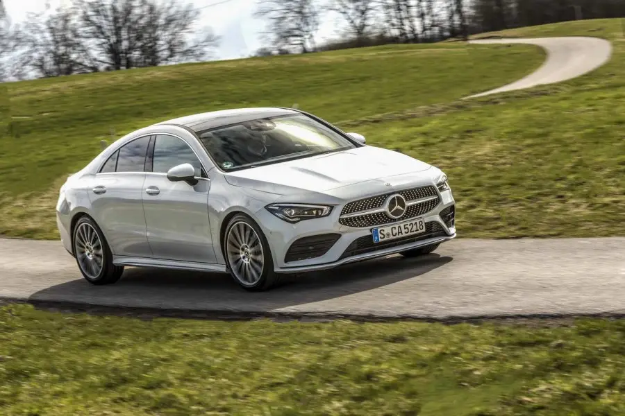 Mercedes-Benz CLA CLA 180 d AMG 7G-DCT 5