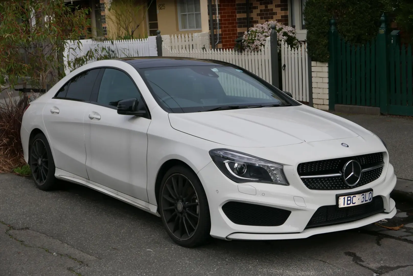 Mercedes-Benz CLA CLA 200 7G-Tronic 2