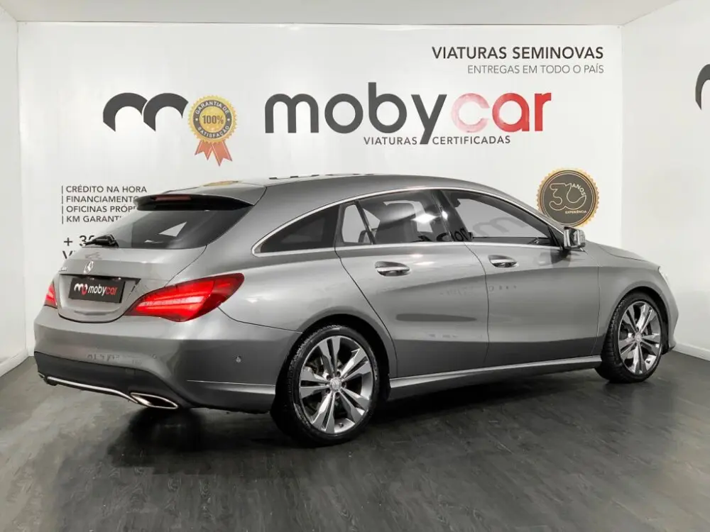 Mercedes-Benz CLA CLA 200 7G-Tronic 3