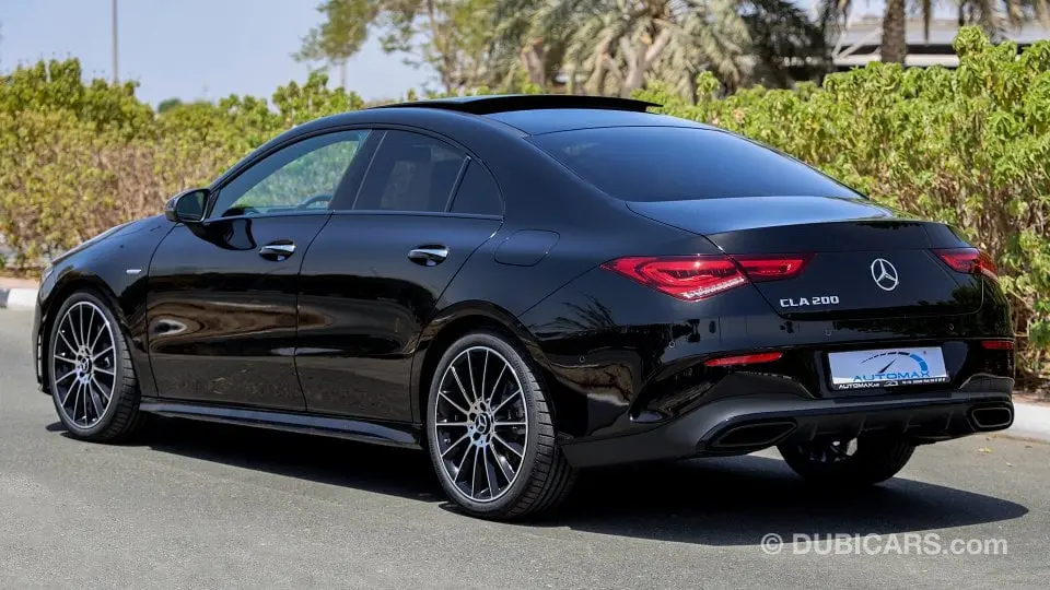 Mercedes-Benz CLA CLA 200 AMG+ 4Matic 4