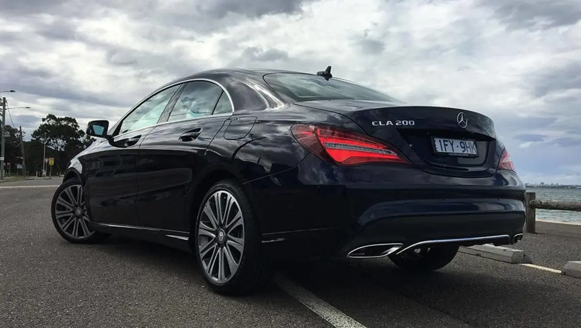 Mercedes-Benz CLA CLA 200 AMG 7G-DCT 7