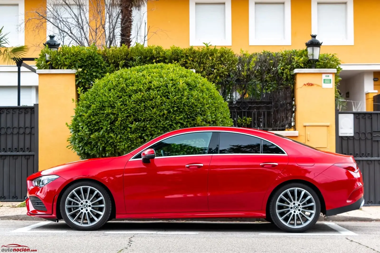 Mercedes-Benz CLA CLA 200 AMG 7G-DCT 3