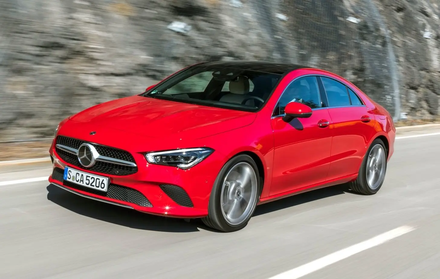 Mercedes-Benz CLA CLA 200 AMG 7G-DCT 7