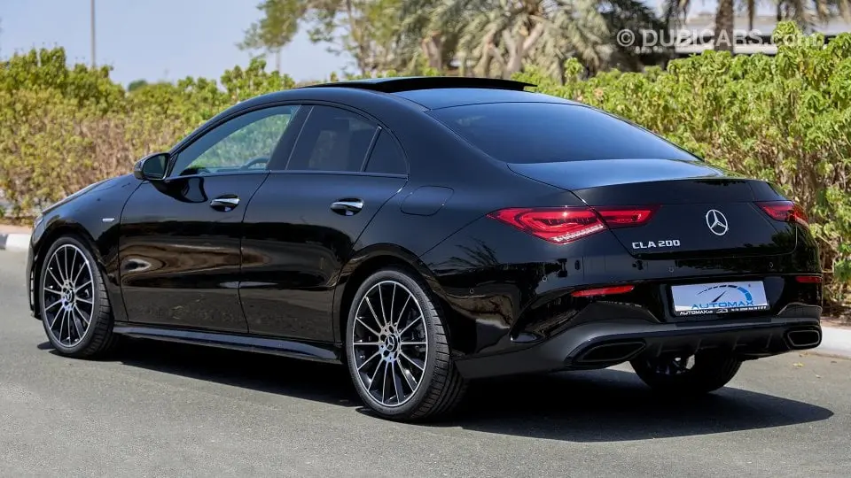 Mercedes-Benz CLA CLA 200 AMG+ 0