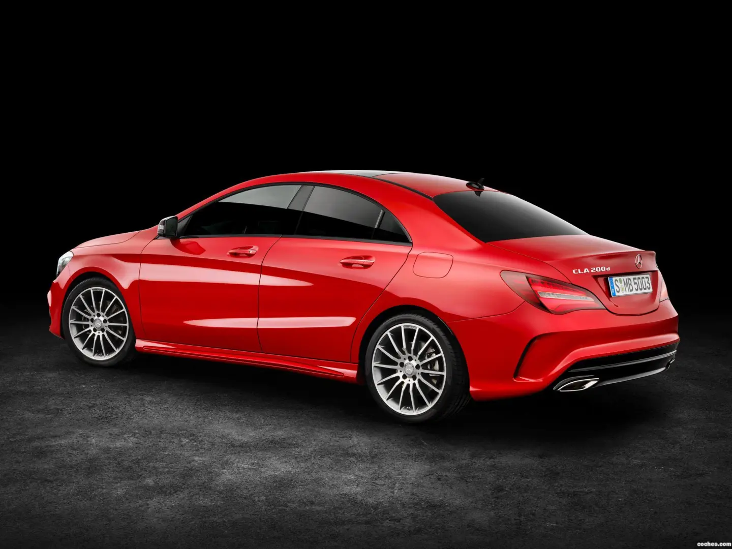 Mercedes-Benz CLA CLA 200 AMG 8G-DCT 4Matic	 5