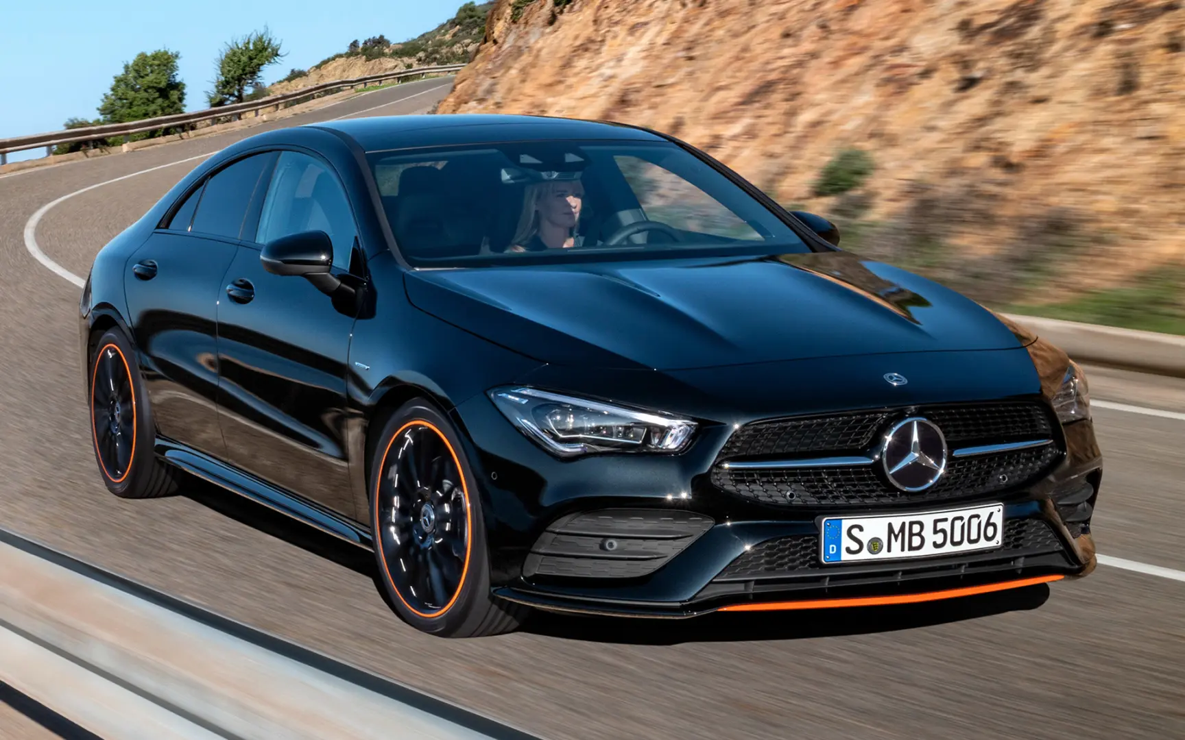 Mercedes-Benz CLA CLA 200 AMG Orange Art 7G-DCT 6