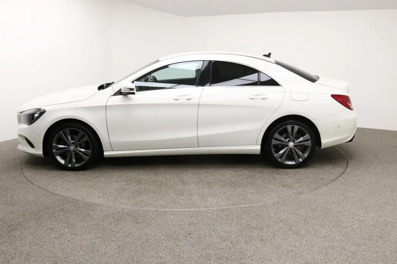 Mercedes-Benz CLA CLA 200 7G-Tronic 0