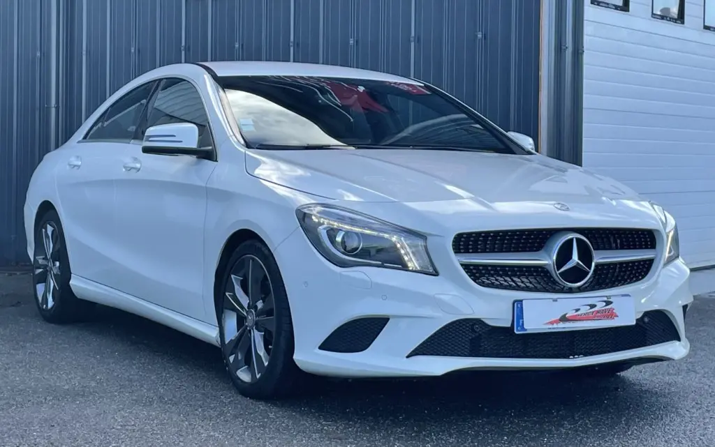 Mercedes-Benz CLA CLA 200 Comfort 7G-DCT 6