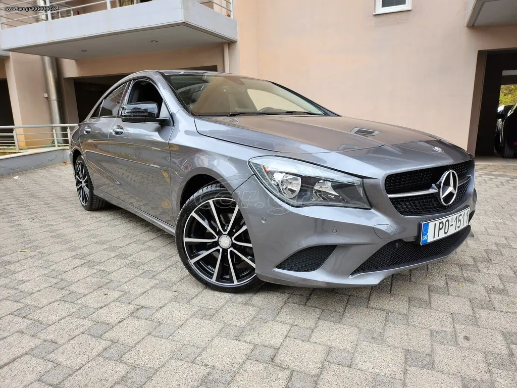 Mercedes-Benz CLA CLA 200 Urban 7G-DCT 4