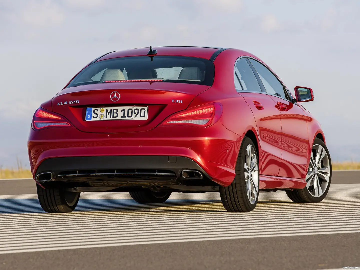 Mercedes-Benz CLA CLA 220 CDI 2