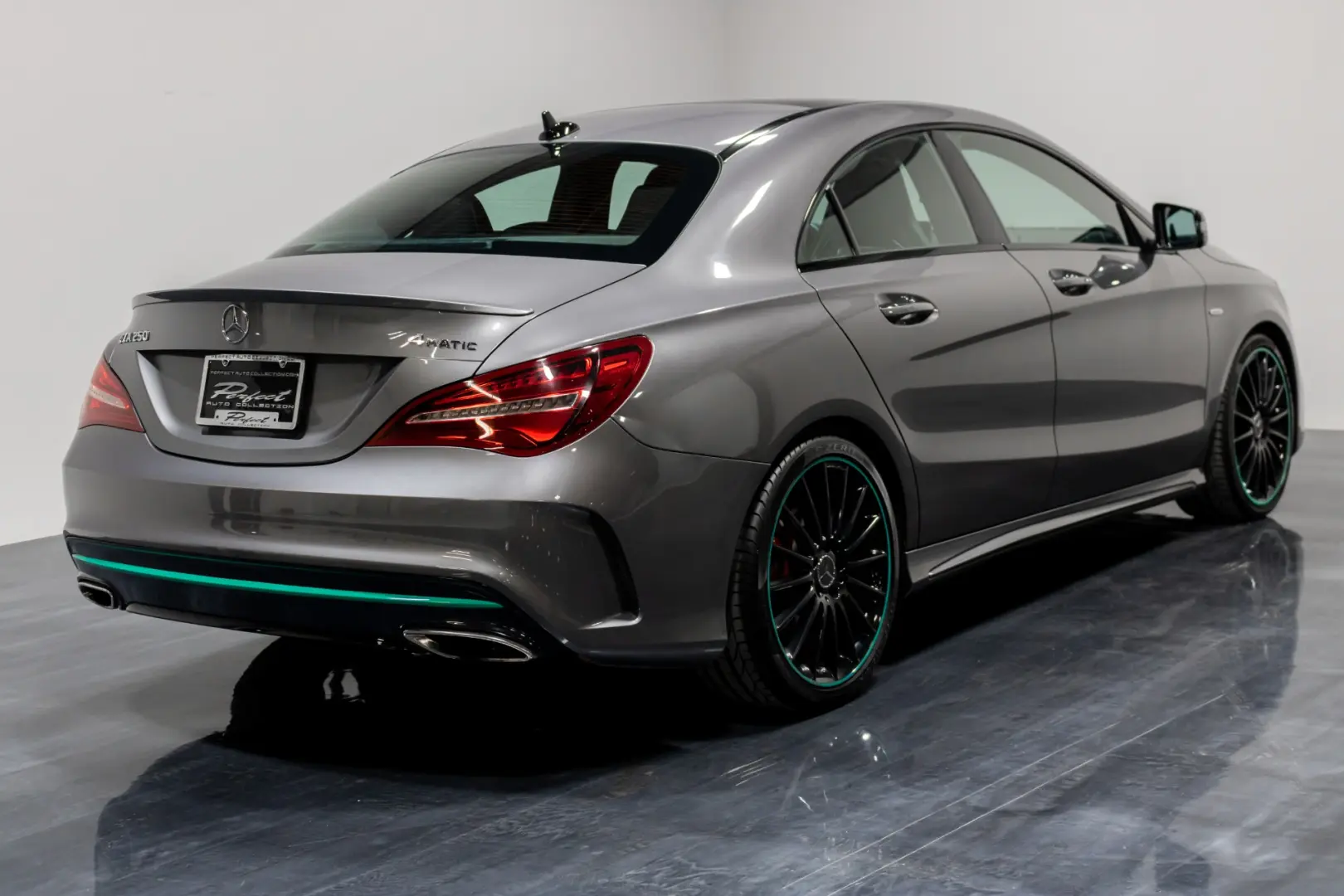 Mercedes-Benz CLA CLA 250 4Matic AMG 7G-DCT 1