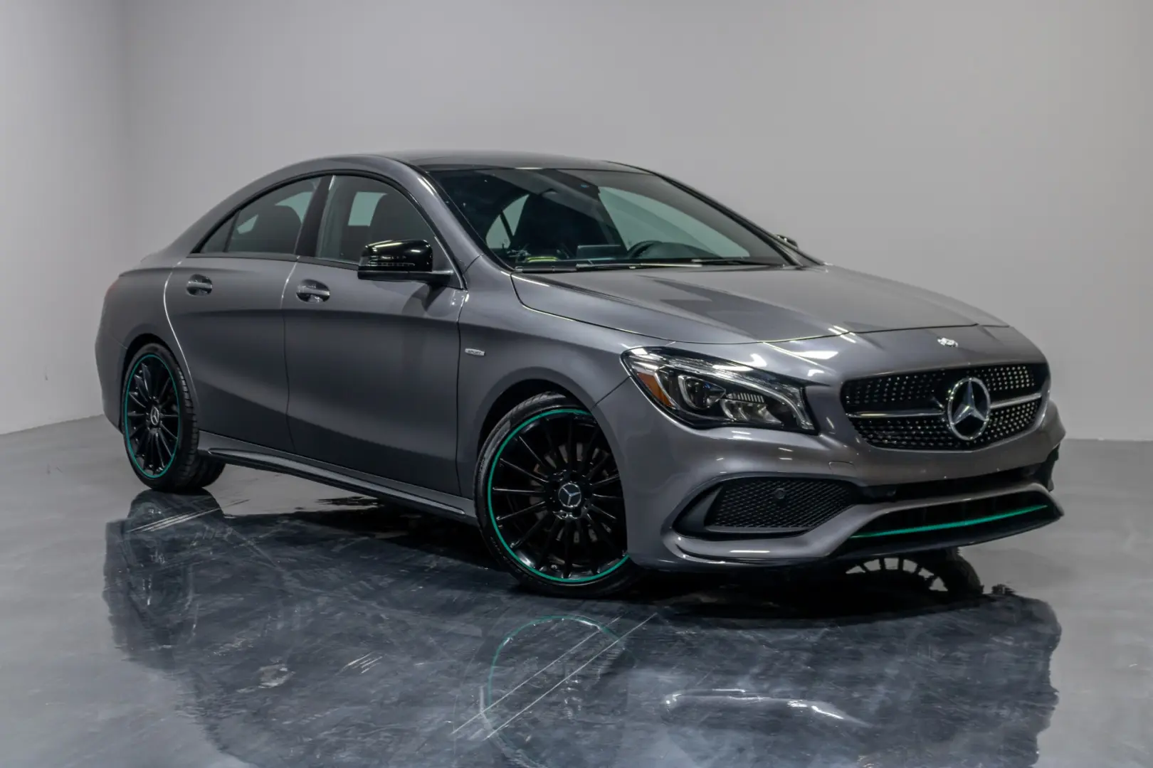 Mercedes-Benz CLA CLA 250 4Matic AMG 7G-DCT 4