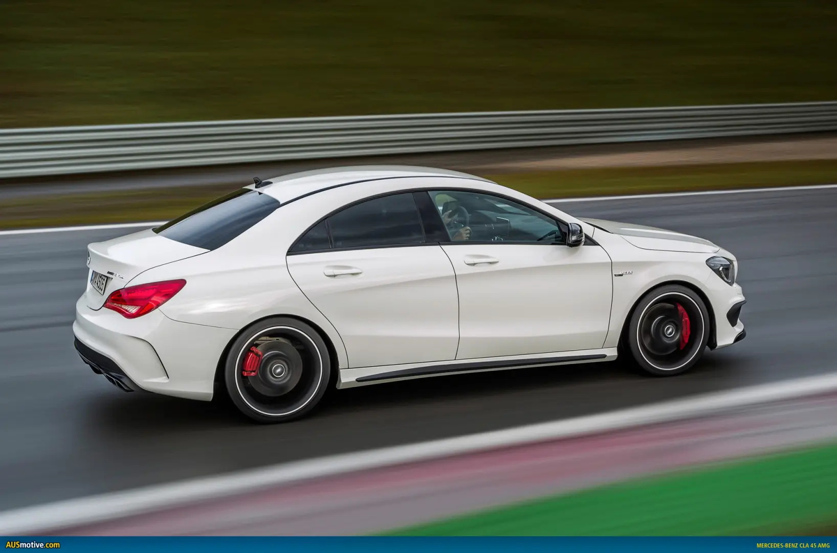 Mercedes-Benz CLA CLA 45 4Matic AMG 2