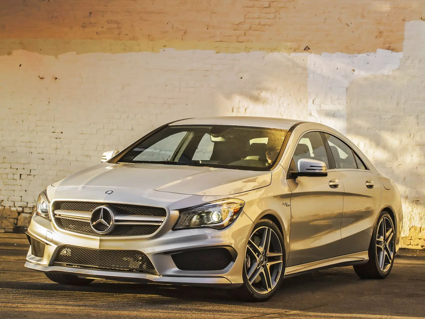 Mercedes-Benz CLA CLA 45 4Matic AMG 6