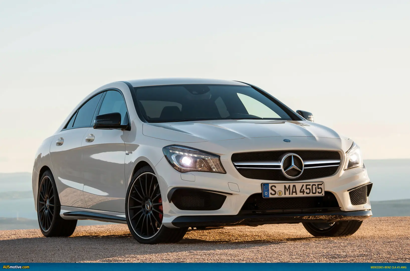 Mercedes-Benz CLA CLA 45 4Matic AMG 4