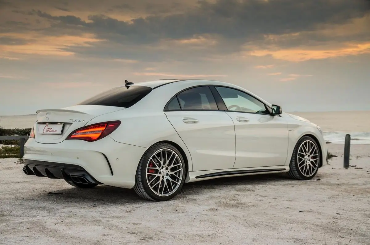 Mercedes-Benz CLA CLA 45 4Matic AMG Performans 7G-DCT 2