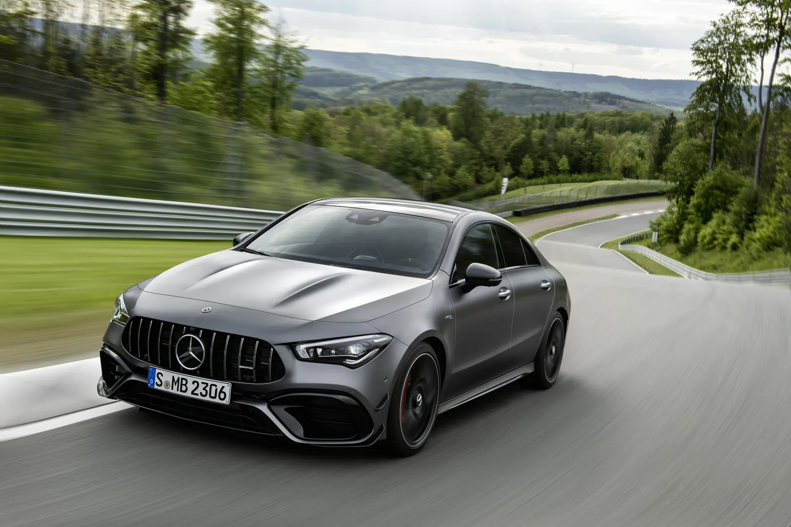 Mercedes-Benz CLA CLA 45 S AMG 4Matic 8G-DCT 5