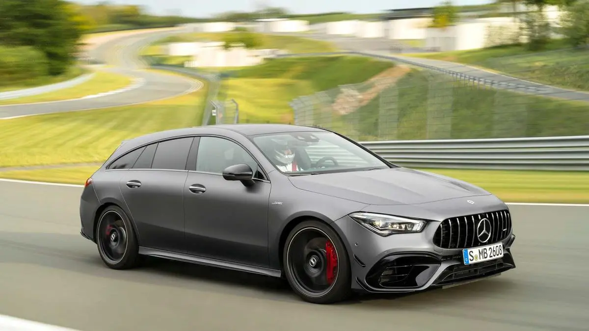 Mercedes-Benz CLA CLA 45 S Performance+ 4Matic+ Shooting Brake 5