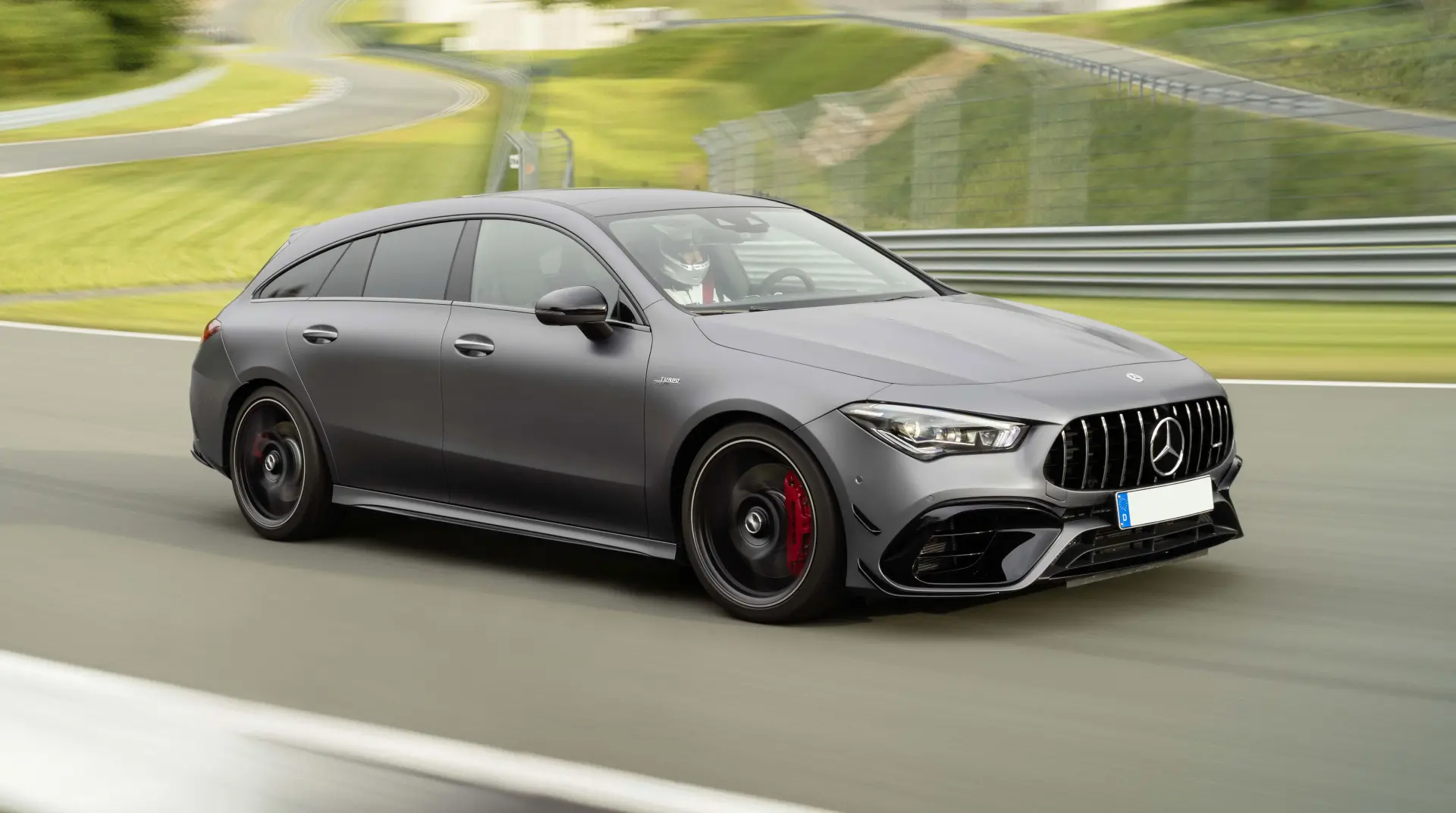 Mercedes-Benz CLA CLA 45 S Performance+ 4Matic+ Shooting Brake 6
