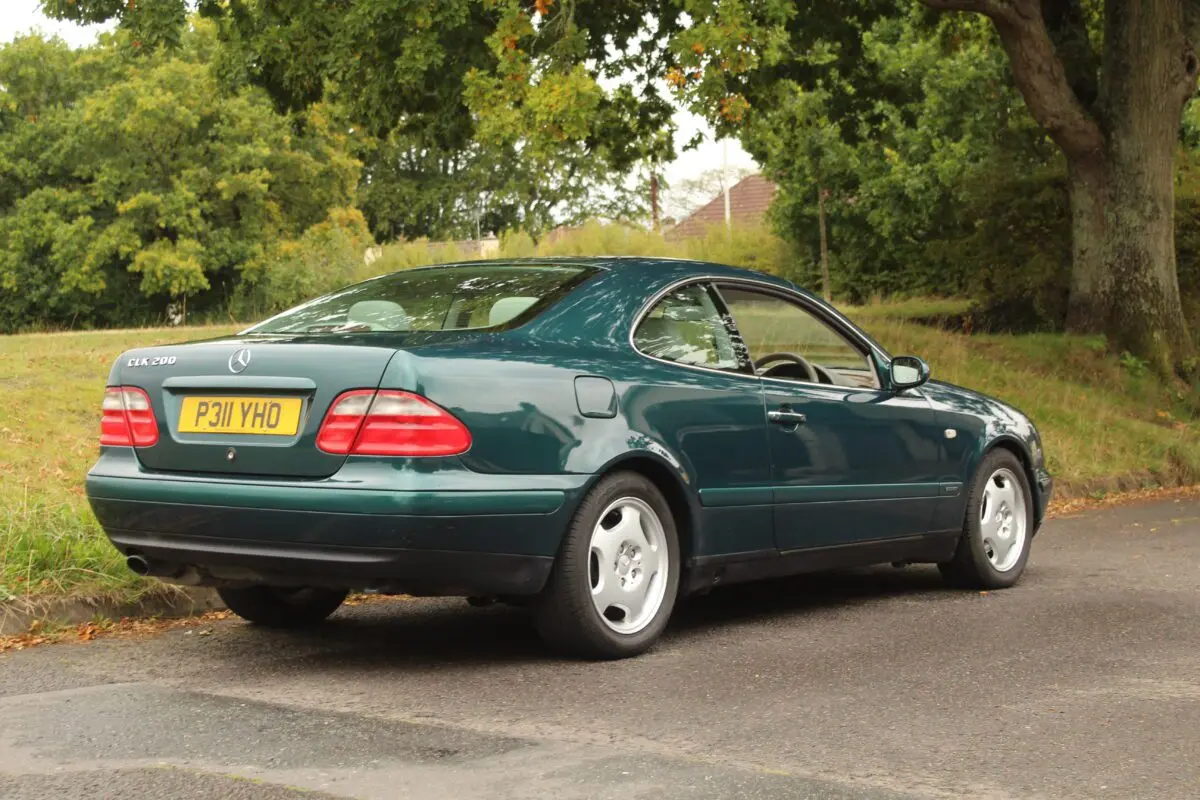 Mercedes-Benz CLK CLK 200 Elegance 2