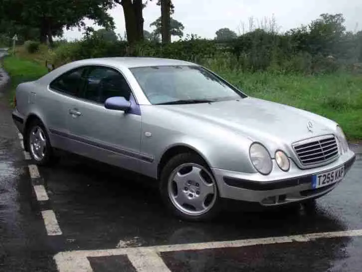 Mercedes-Benz CLK CLK 200 Avantgarde 3