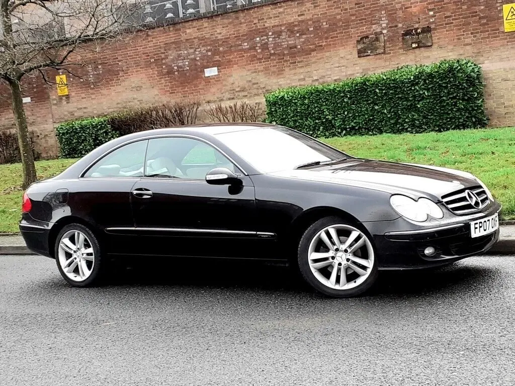 Mercedes-Benz CLK CLK 220 CDI Avantgarde 0