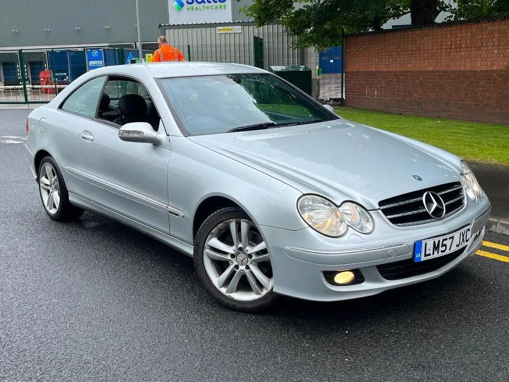 Mercedes-Benz CLK CLK 220 CDI Avantgarde 1
