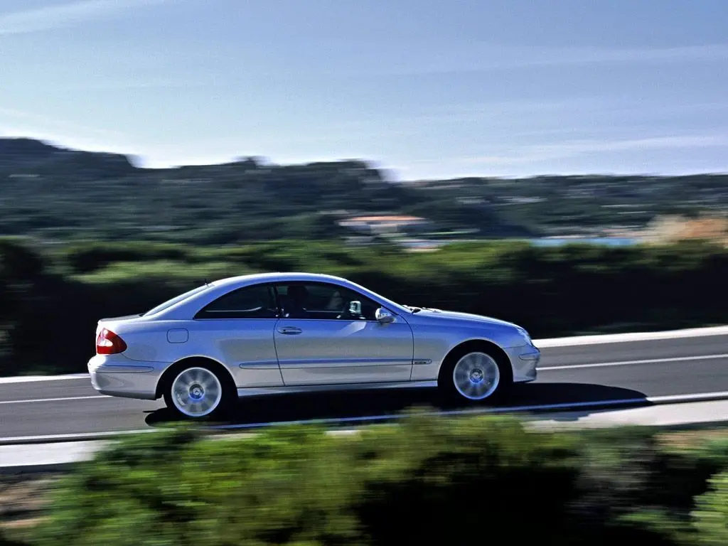 Mercedes-Benz CLK CLK 220 CDI Elegance 6