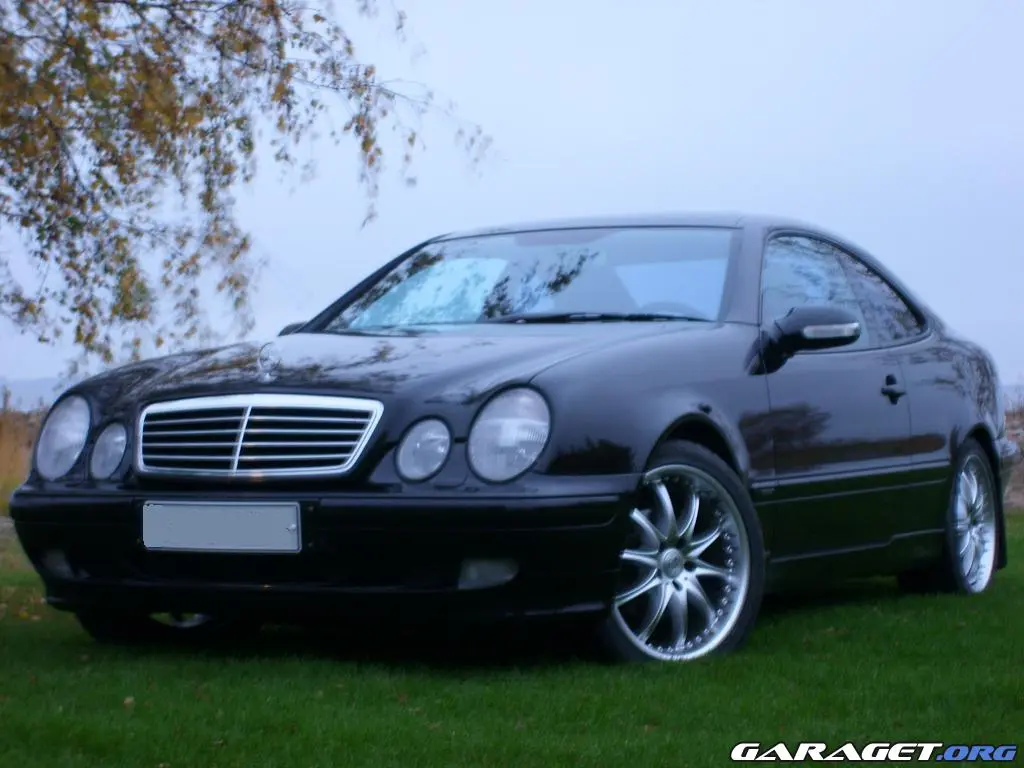 Mercedes-Benz CLK CLK 230 Kompressor Avantgarde Sequentronic 1