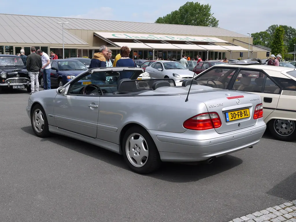 Mercedes-Benz CLK CLK 230 Kompressor Elegance 2