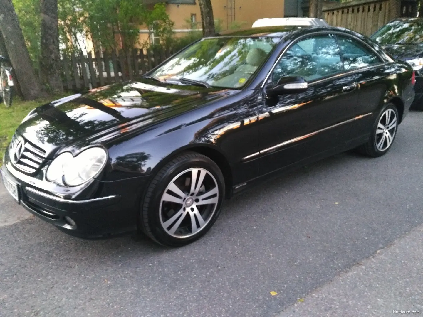Mercedes-Benz CLK CLK 240 Elegance 1
