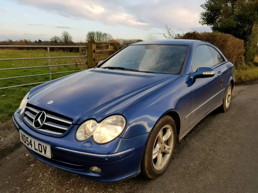 Mercedes-Benz CLK CLK 270 CDI Avantgarde 6
