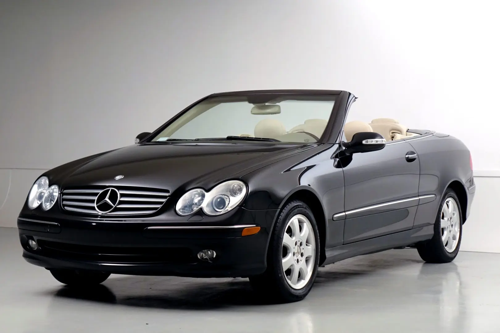 Mercedes-Benz CLK CLK 320 CDI Elegance 2