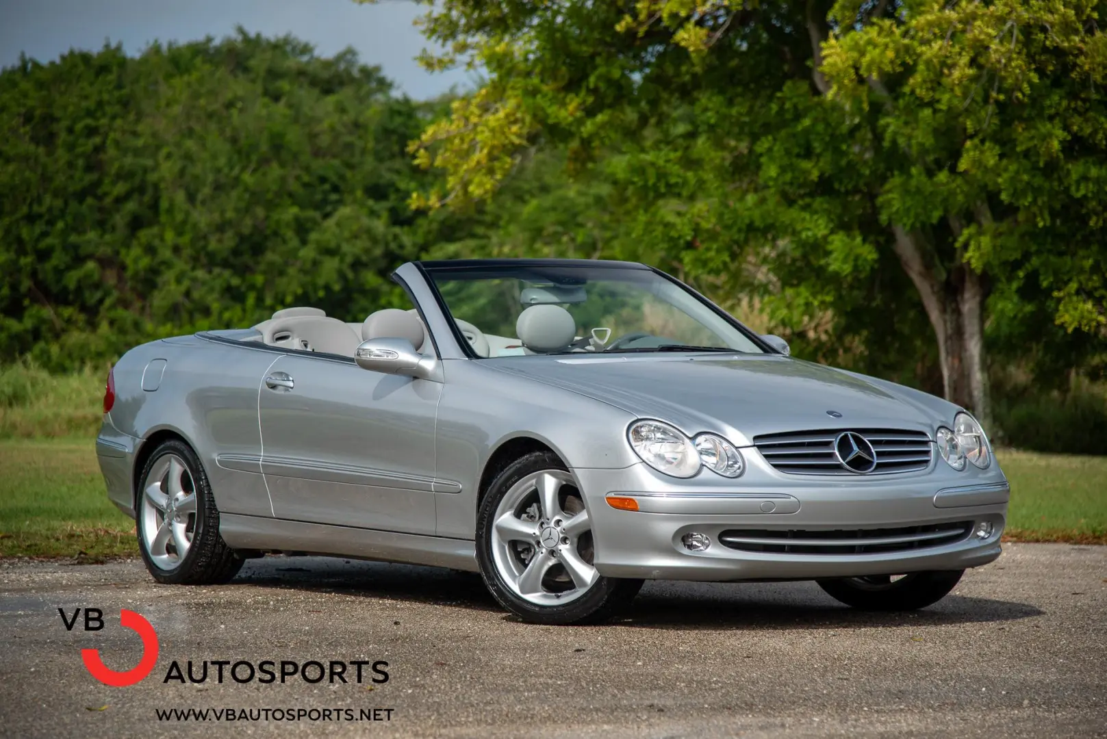 Mercedes-Benz CLK CLK 320 CDI Elegance 1