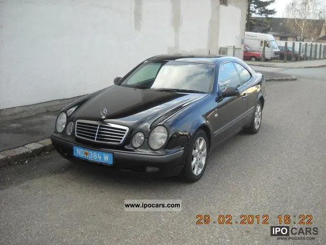 Mercedes-Benz CLK CLK 320 Elegance 0